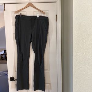 Columbia 16w long,  grey pants